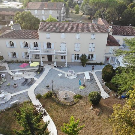 לה רושפוקו Le Clos Des Cedres B&B מראה חיצוני תמונה