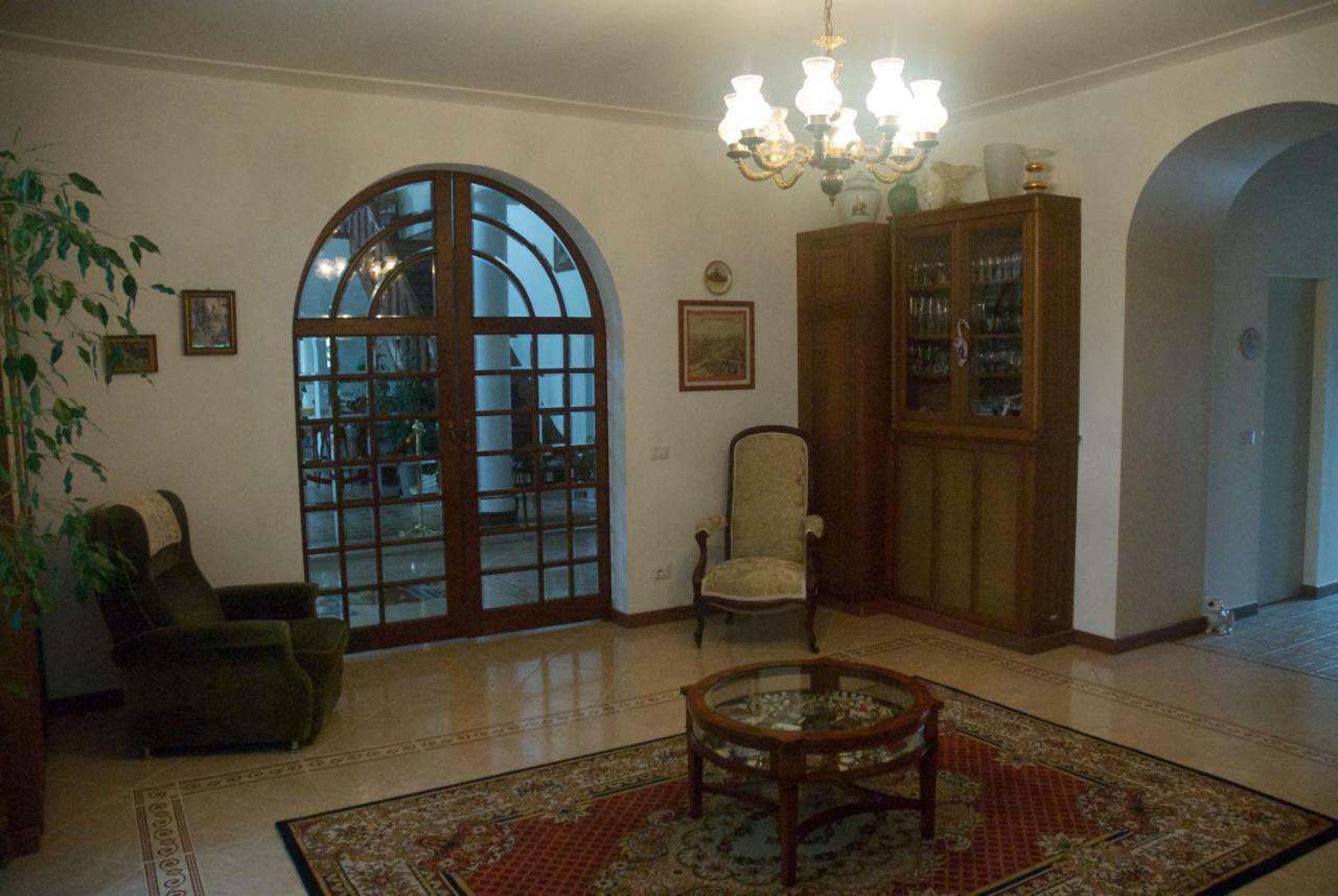 לה רושפוקו Le Clos Des Cedres B&B מראה חיצוני תמונה