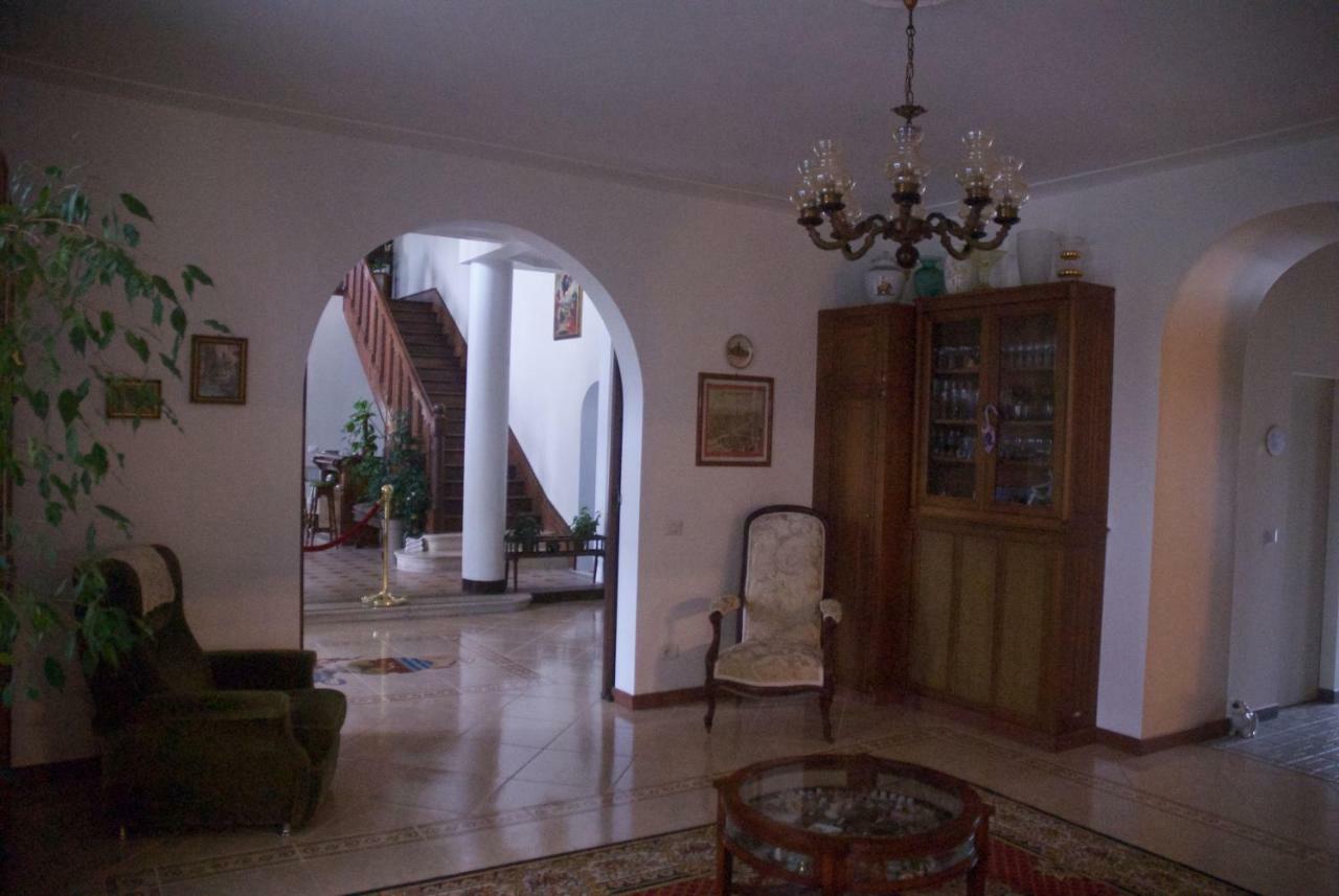 לה רושפוקו Le Clos Des Cedres B&B מראה חיצוני תמונה
